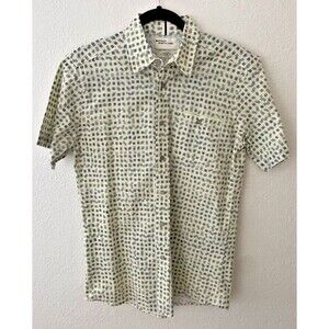 District Ninety One Button Down Shortsleeve Men's Shirt Size S